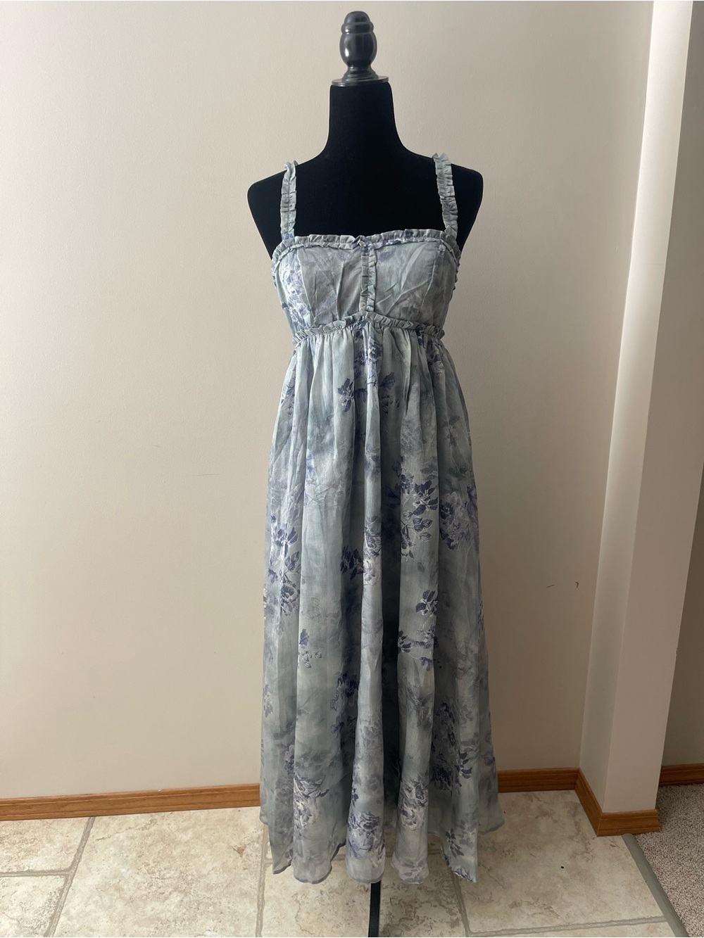 NWT Storia Blue Floral Dress